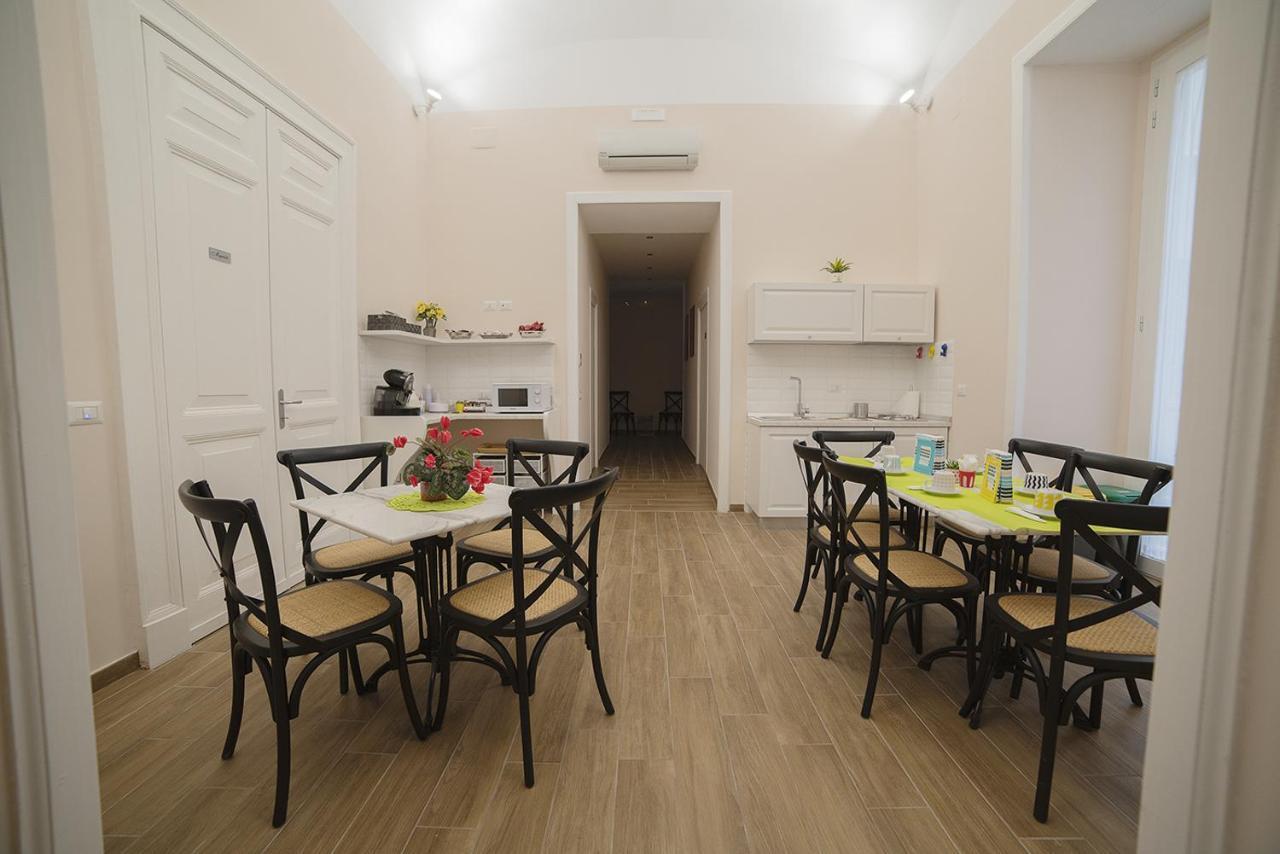 B&B Galleria Principe Di Napoli Buitenkant foto